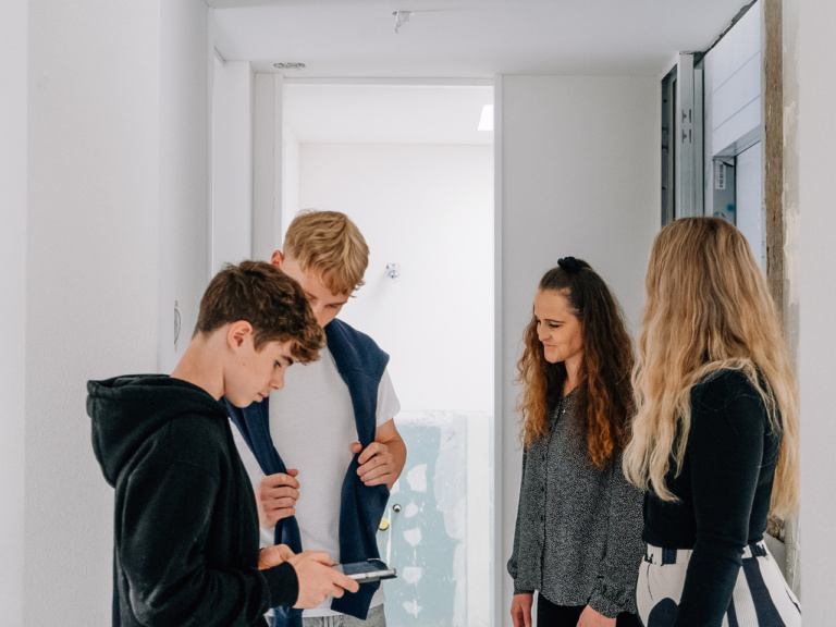 Wie CAS mit Apple iPads und Mosyle MDM den Arbeitsalltag revolutioniert