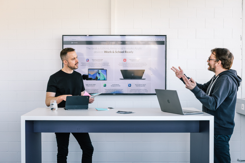 philippe-lindegger-michael-schuler-experteninterview